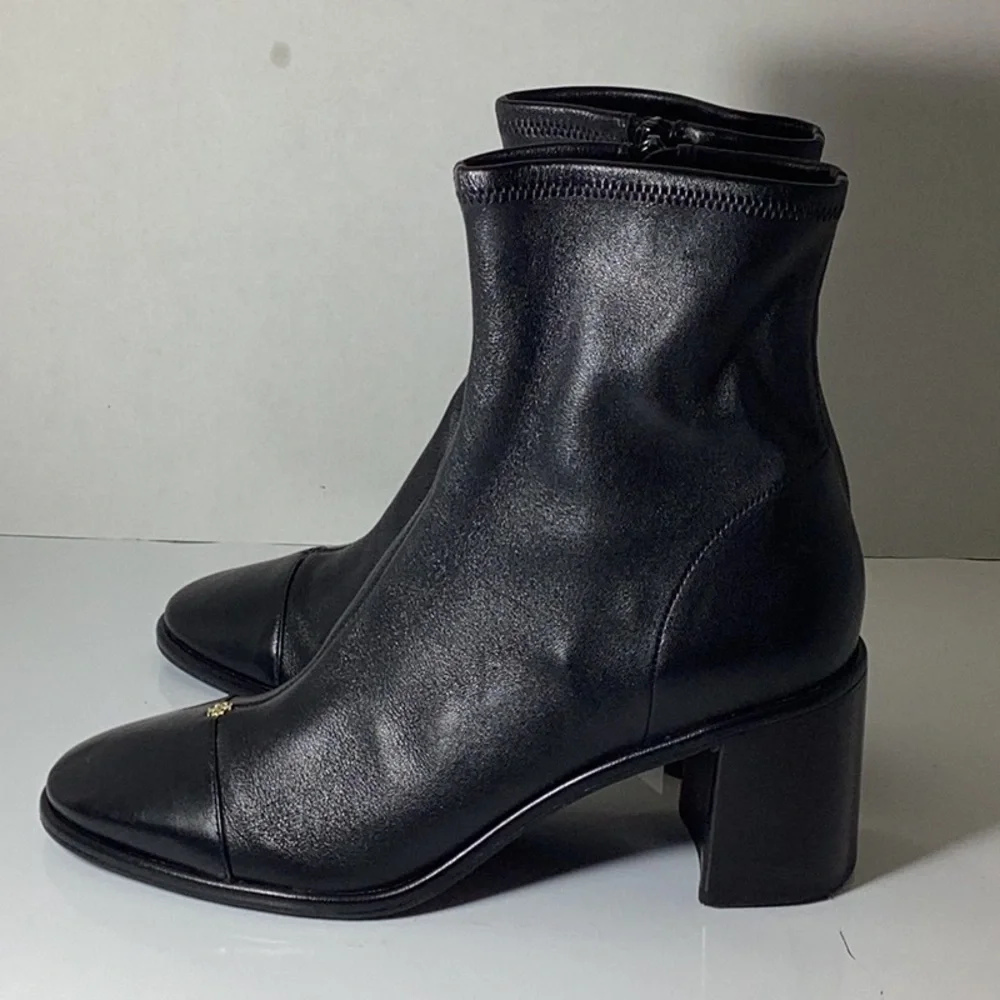 Tory Burch
Women's Cap Toe Ankle Boots - Picture 6 of 11